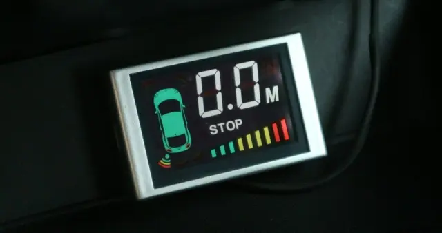 HYUNDAI I30 1.4 Advantage