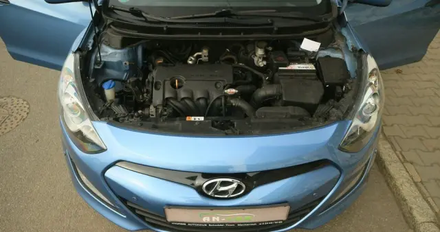 HYUNDAI I30 1.4 Advantage