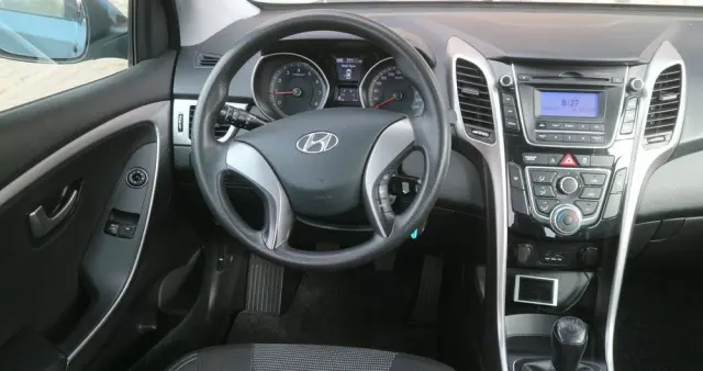 HYUNDAI I30 1.4 Advantage
