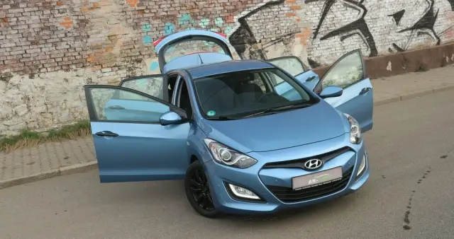 HYUNDAI I30 1.4 Advantage