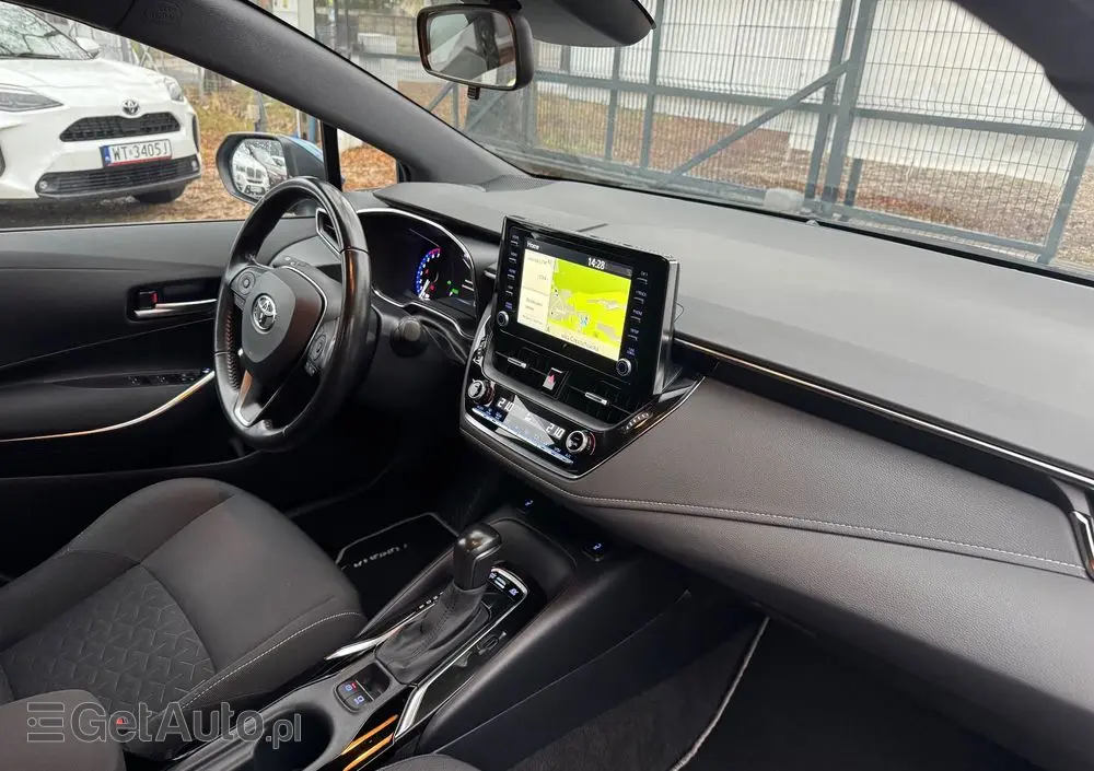 TOYOTA Corolla 1.8 Business Edition