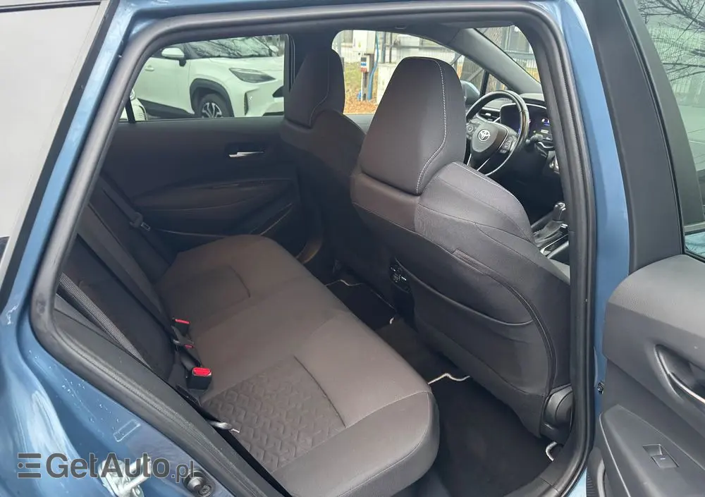 TOYOTA Corolla 1.8 Business Edition