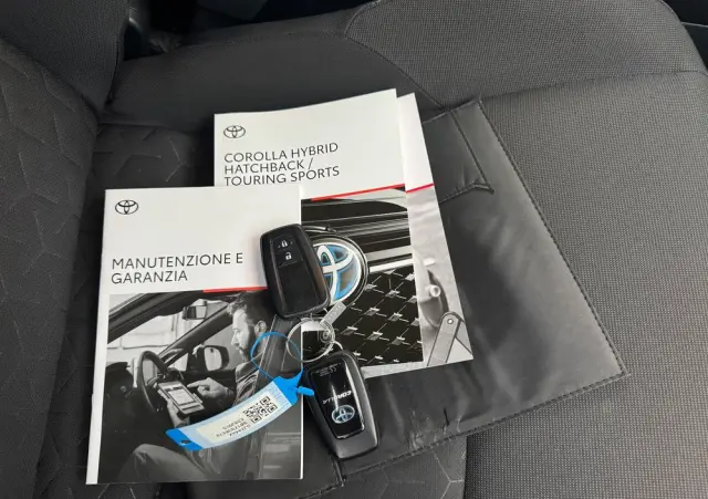 TOYOTA Corolla 1.8 Business Edition