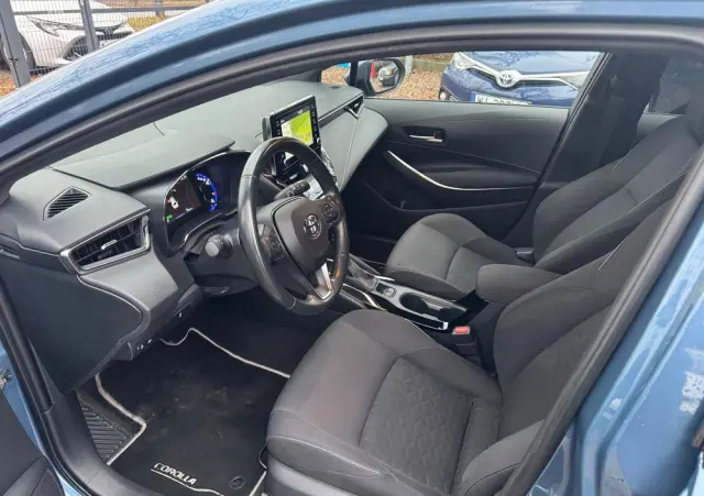 TOYOTA Corolla 1.8 Business Edition