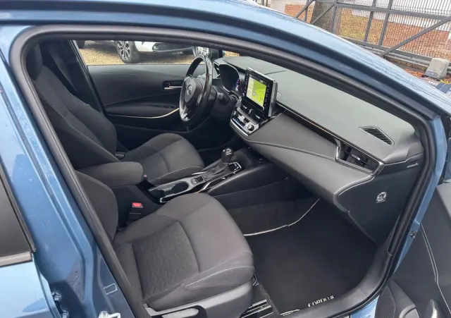 TOYOTA Corolla 1.8 Business Edition