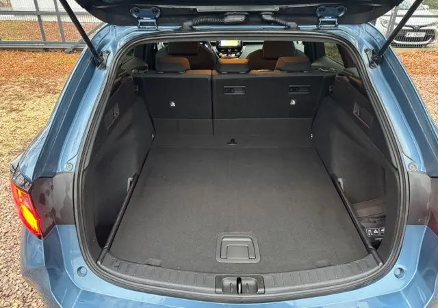 TOYOTA Corolla 1.8 Business Edition