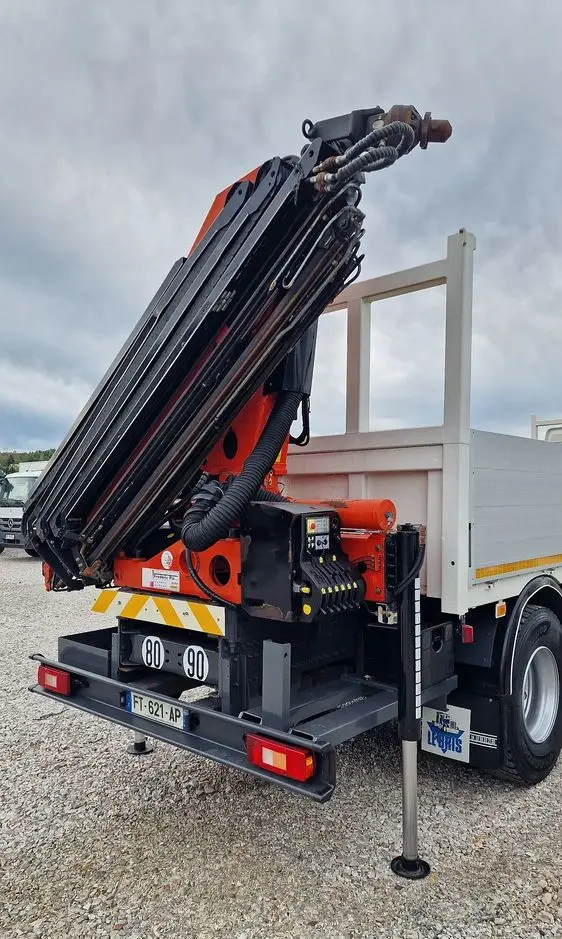 VOLVO FM 440 8x4 Hds/17m/Pilot 