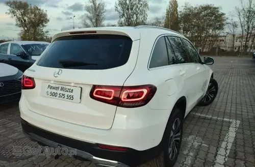 MERCEDES-BENZ GLC 