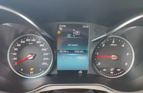MERCEDES-BENZ GLC 