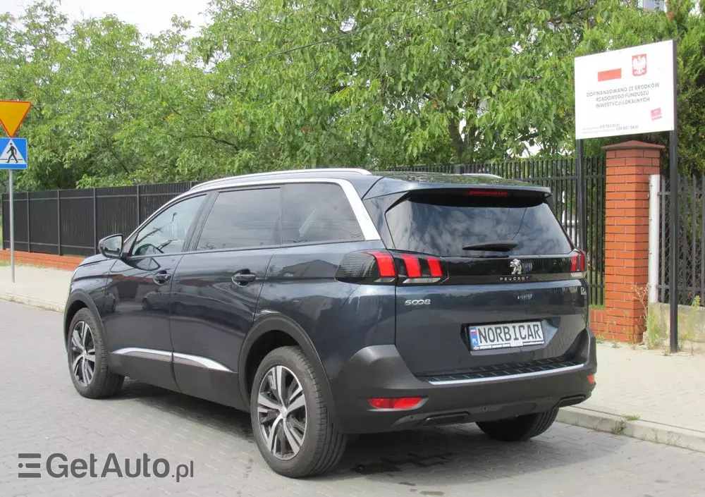 PEUGEOT 5008 1.5 BlueHDi Allure S&S