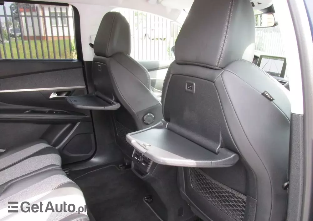 PEUGEOT 5008 1.5 BlueHDi Allure S&S