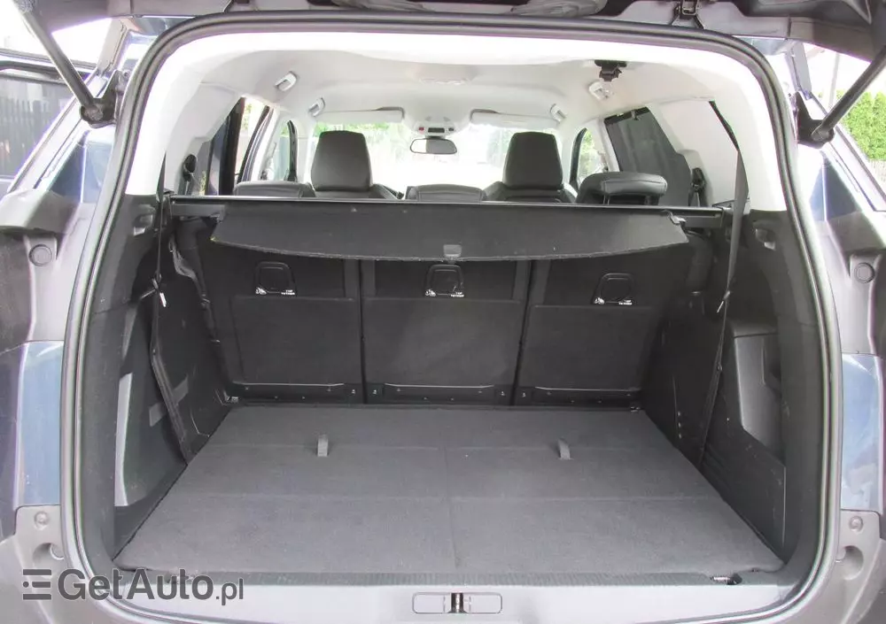 PEUGEOT 5008 1.5 BlueHDi Allure S&S