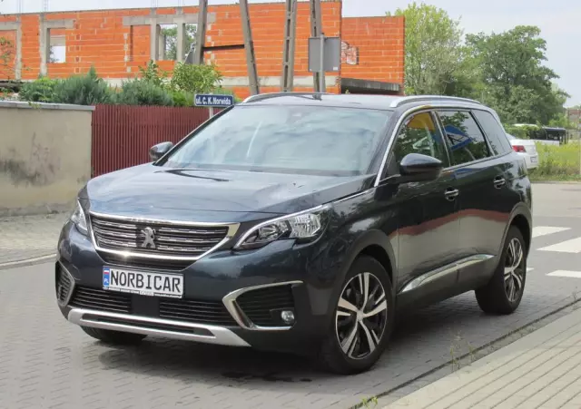 PEUGEOT 5008 1.5 BlueHDi Allure S&S