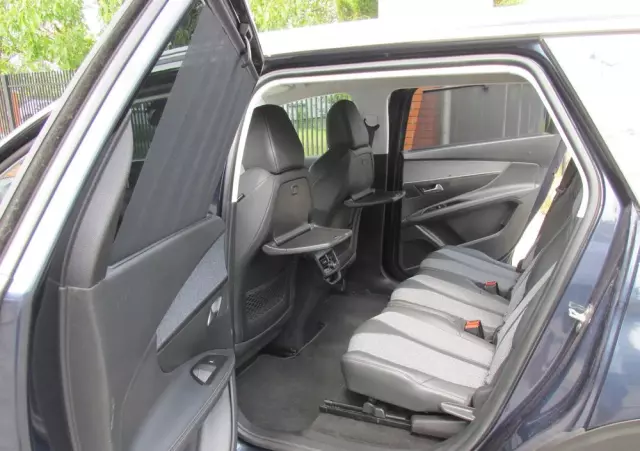 PEUGEOT 5008 1.5 BlueHDi Allure S&S