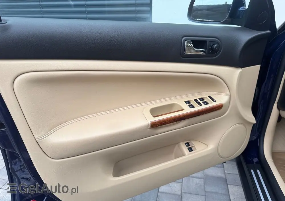 VOLKSWAGEN Passat 2.0 Exclusive