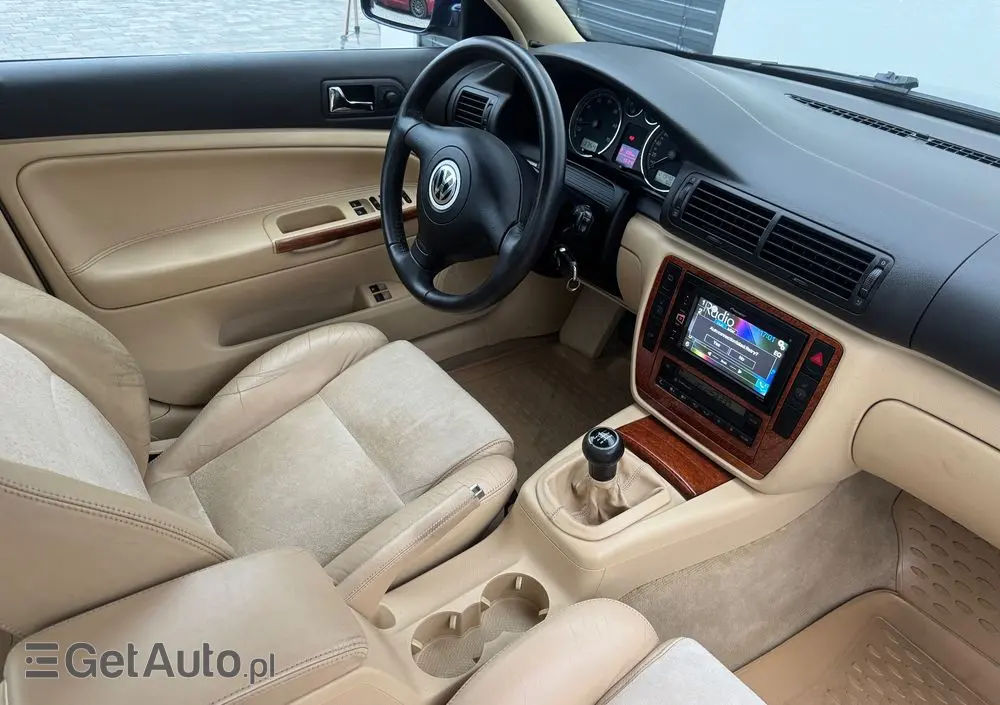 VOLKSWAGEN Passat 2.0 Exclusive