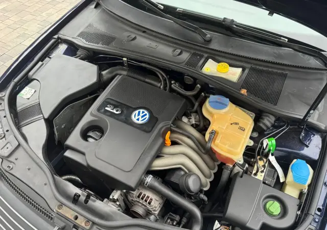 VOLKSWAGEN Passat 2.0 Exclusive