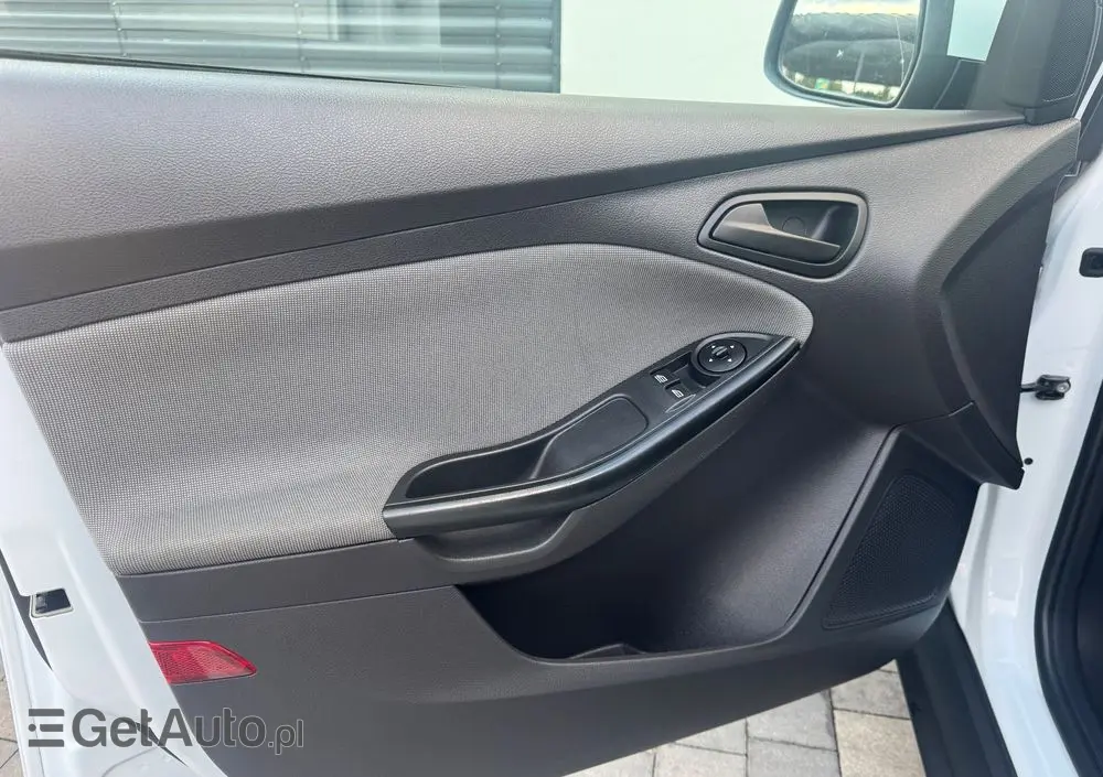FORD Focus 1.0 EcoBoost Ambiente