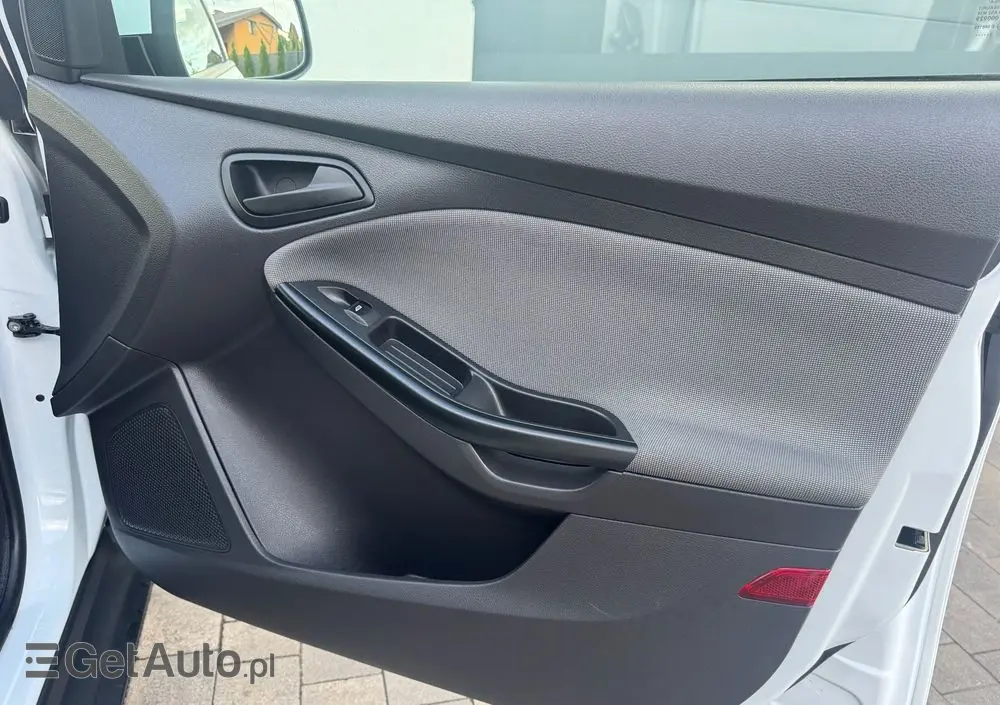 FORD Focus 1.0 EcoBoost Ambiente