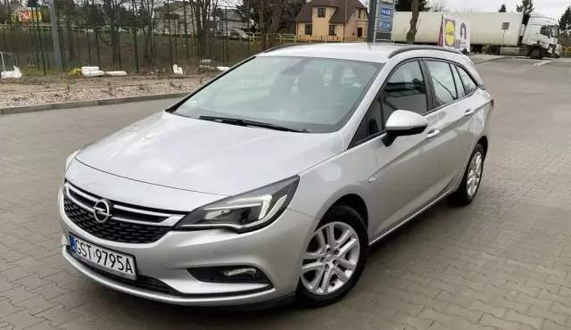 OPEL Astra 