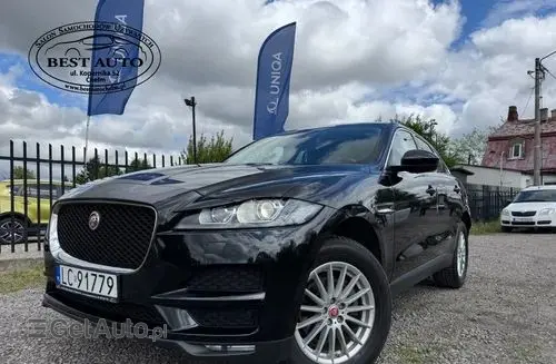 JAGUAR F-Pace 