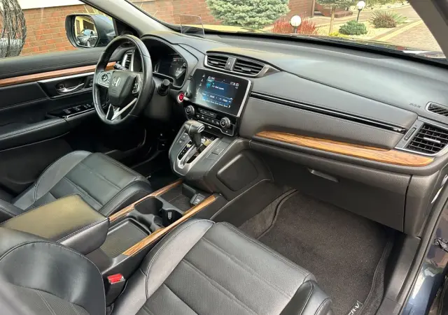 HONDA CR-V 1.5T 4WD CVT Executive