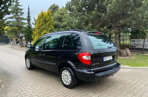 CHRYSLER Voyager 