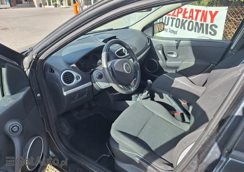 RENAULT Clio 1.2 16V Ripcurl