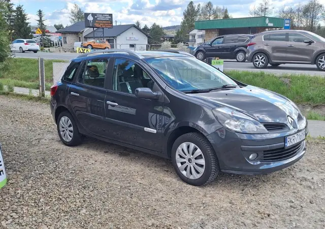 RENAULT Clio 1.2 16V Ripcurl