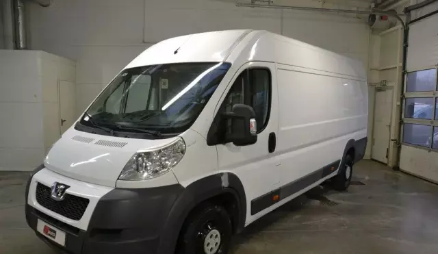 PEUGEOT Boxer 