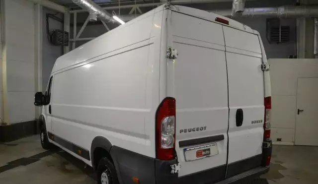 PEUGEOT Boxer 