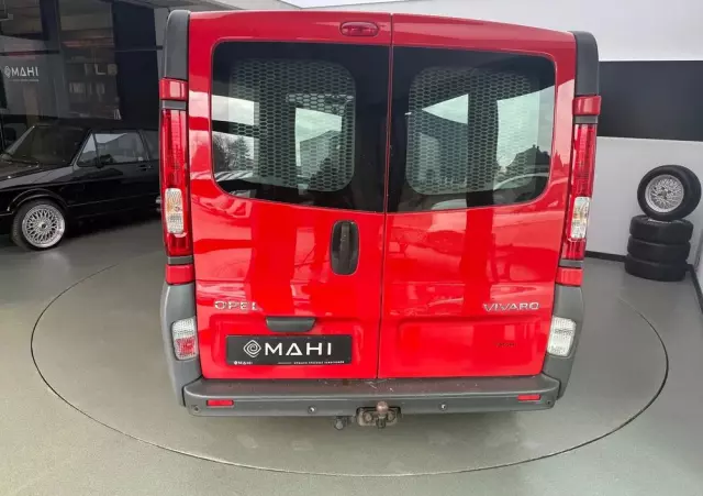 OPEL VIVARO 