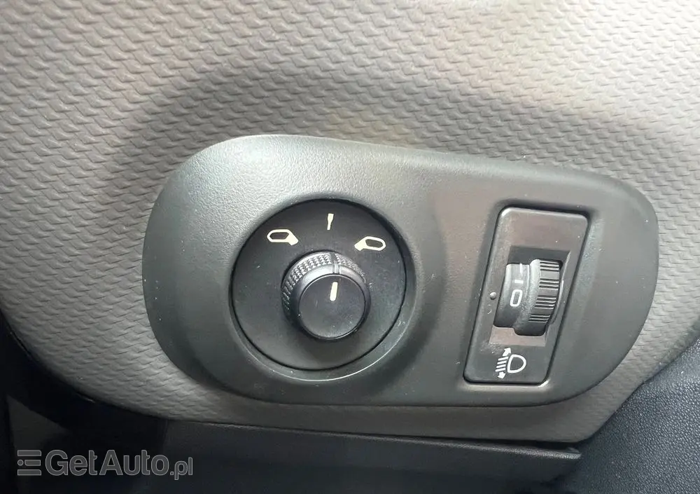 CITROËN C4 Cactus BlueHDi 100 Stop&Start Business Class