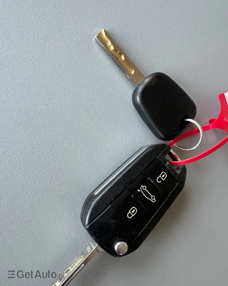 CITROËN C4 Cactus BlueHDi 100 Stop&Start Business Class