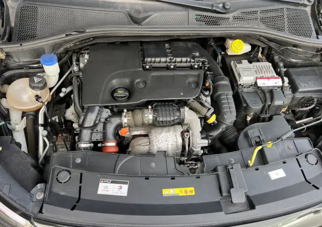 CITROËN C4 Cactus BlueHDi 100 Stop&Start Business Class