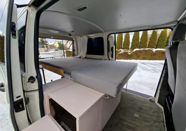 VOLKSWAGEN Transporter 4x4 4Motion 