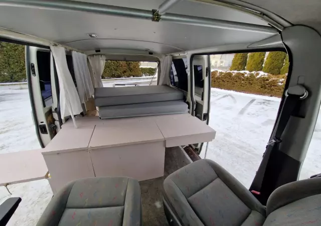 VOLKSWAGEN Transporter 4x4 4Motion 