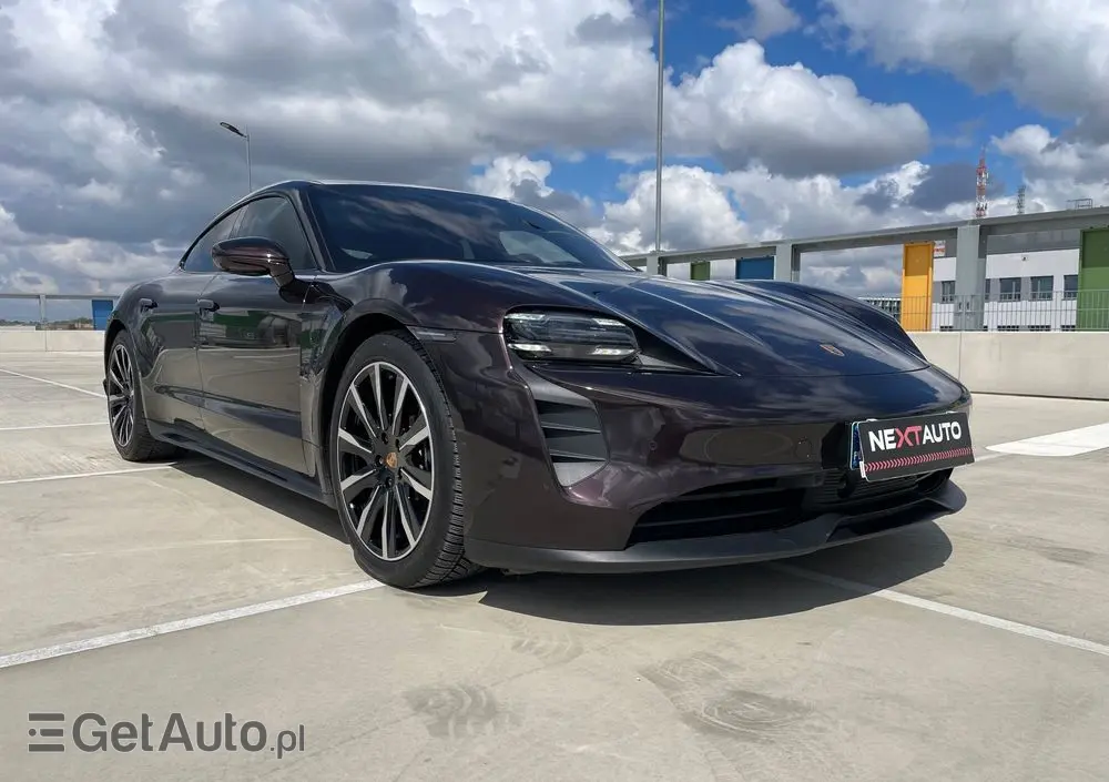 PORSCHE Taycan 4S Performance Plus