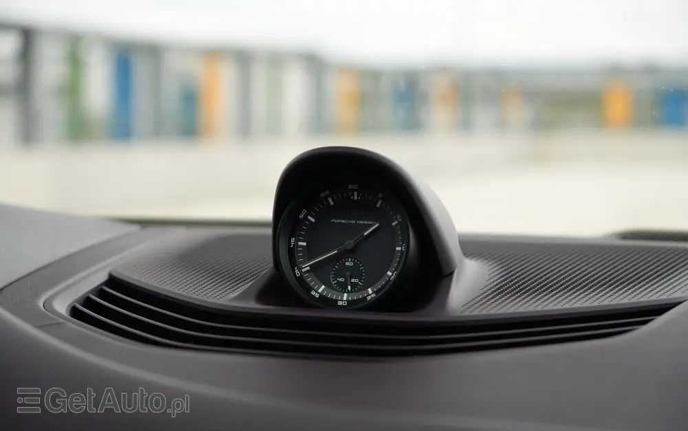 PORSCHE Taycan 4S Performance Plus