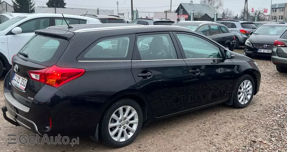 TOYOTA Auris 1.4 D-4D