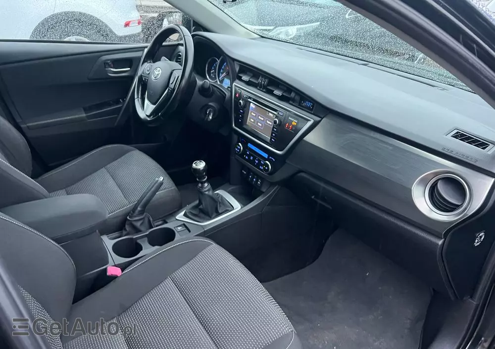 TOYOTA Auris 1.4 D-4D
