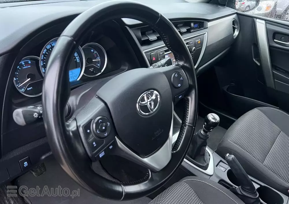 TOYOTA Auris 1.4 D-4D