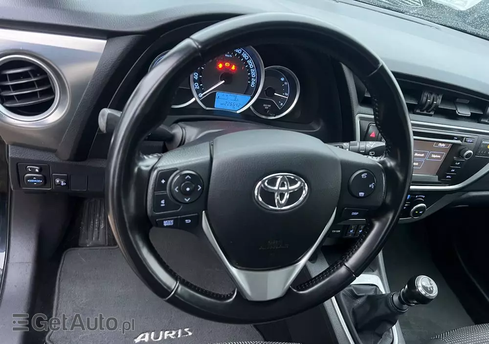 TOYOTA Auris 1.4 D-4D