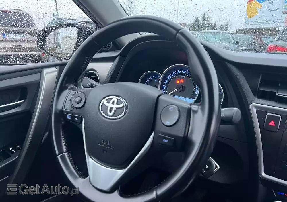 TOYOTA Auris 1.4 D-4D