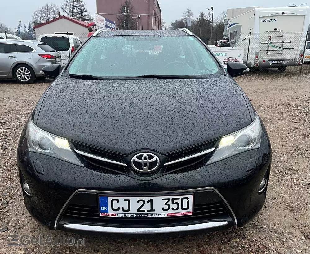 TOYOTA Auris 1.4 D-4D