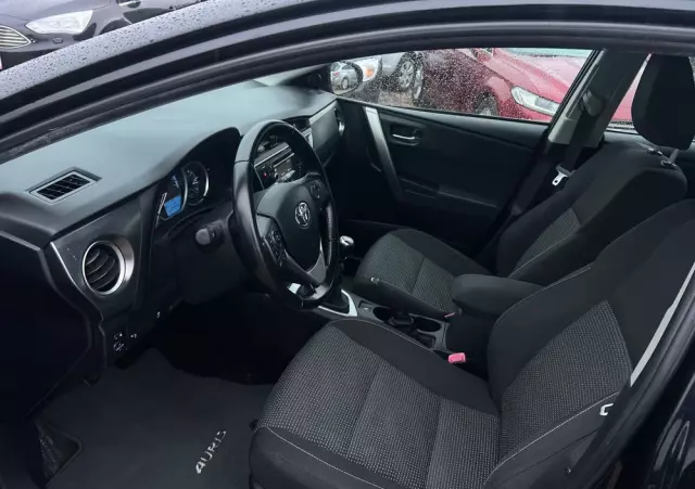 TOYOTA Auris 1.4 D-4D