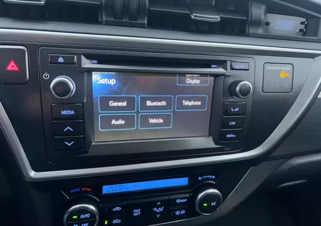 TOYOTA Auris 1.4 D-4D