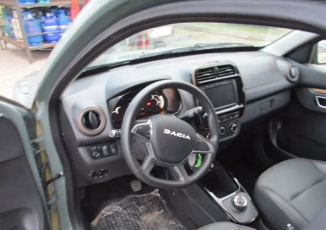 DACIA Spring Electric 24.3kWh 70 Essential