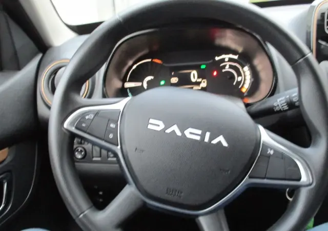 DACIA Spring Electric 24.3kWh 70 Essential