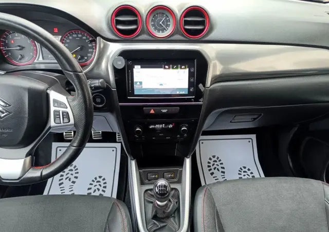 SUZUKI Vitara 1.4 T Boosterjet S 2WD